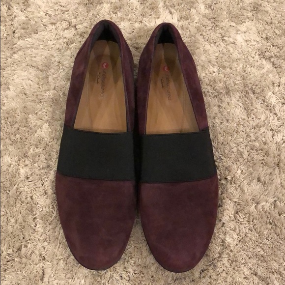 Clarks Unstructured Slip On Loafer - Picture 2 of 7